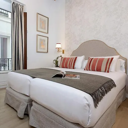Genteel Home Teodosio Sevilla Buitenkant foto