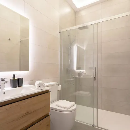 Genteel Home Teodosio Sevilla Buitenkant foto
